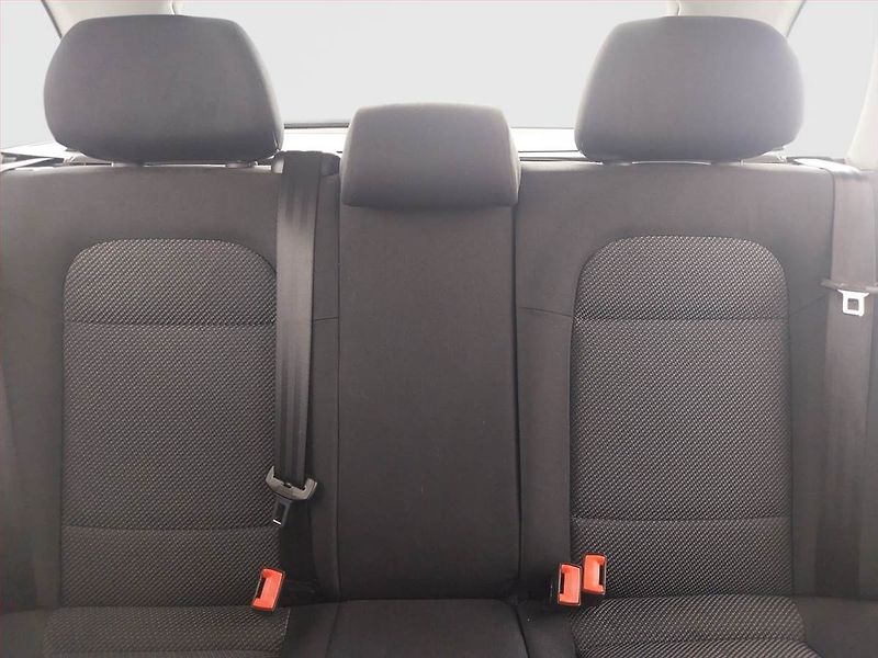 Škoda Fabia (2005) Ambiente 1.2 12V, nová STK - fotka 10 z 14