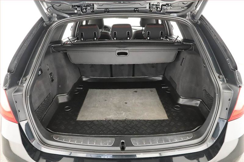 BMW Řada 3 (2013) 320 d xDrive, 4X4, Automat - fotka 16 z 17