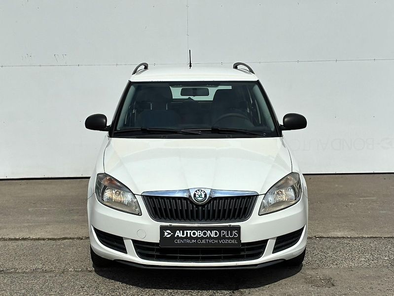 Škoda Fabia 1.2 HTP 12V / 51 kW Active - fotka 4 z 17