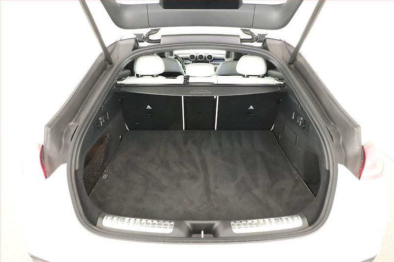 Mercedes-Benz GLC (2023) 220 d 4MATIC, 360°, ACC - fotka 11 z 20