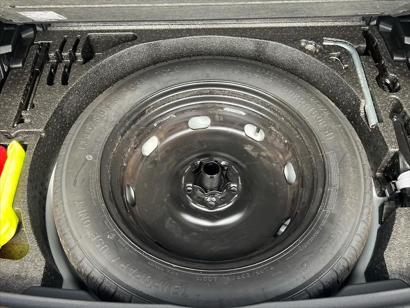 Volkswagen Tiguan 2,0 TDi 147 kW 7DSG 4MOTION EL - fotka 29 z 32