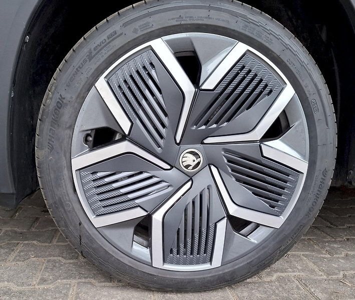 Škoda Kodiaq (2024) SELEC 4X4 TD 142/2.0 A7A - fotka 21 z 42