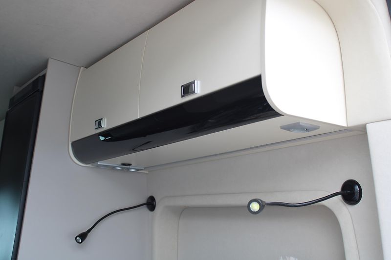 Mercedes-Benz Sprinter 316 CDI Obytné+klima - fotka 16 z 43