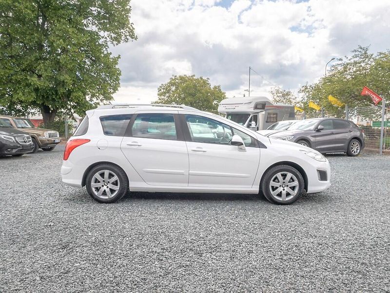 Peugeot 308 (2013) ČR 1.6HDI – 18.12.2013 - fotka 4 z 43