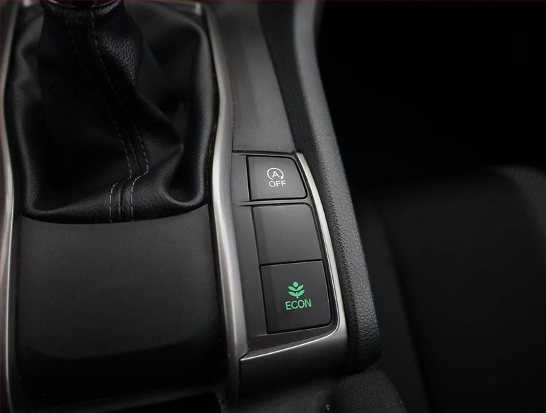 Honda Civic (2021) 1.0 VTEC Turbo, ČR,1.maj - fotka 14 z 18