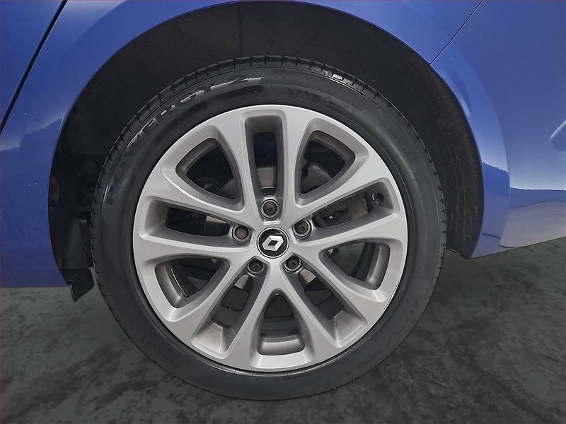 Renault Mégane (2017) GT Line 1.6 dCi, Serv.kniha - fotka 15 z 19