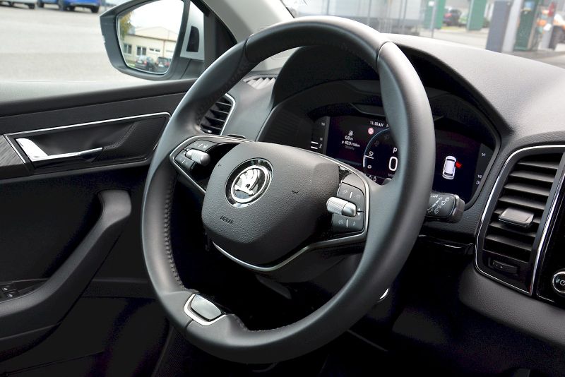 Škoda Karoq (2024) 1.5 TSI 110 kW TOP Selection D - fotka 16 z 29