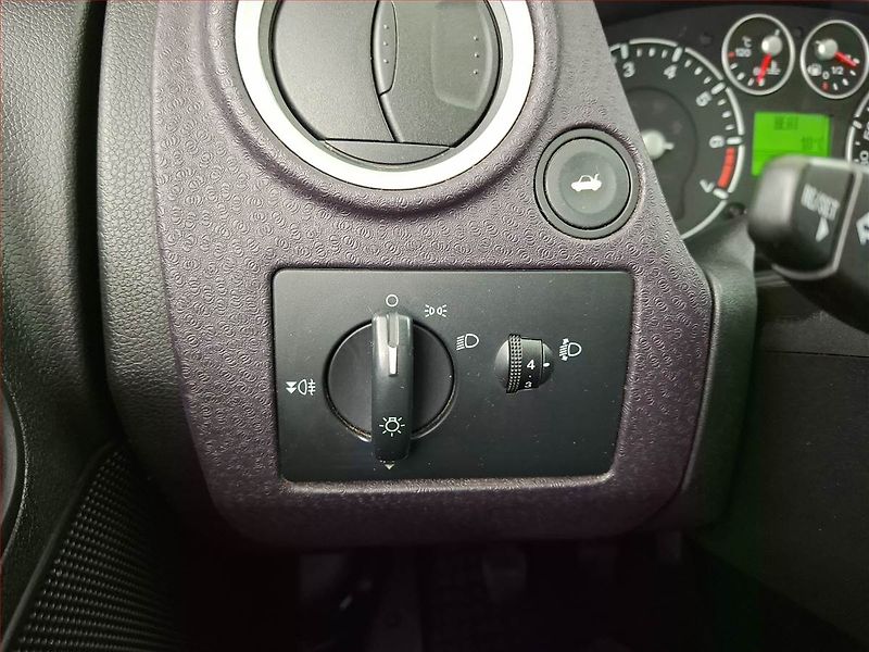Ford Fusion (2009) 1.6, ČR,1.maj, po STK - fotka 15 z 15
