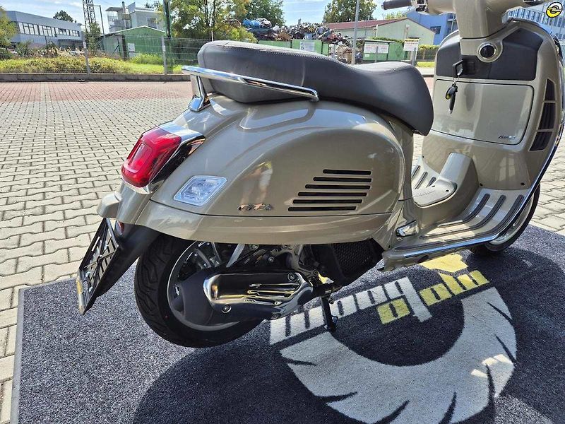 Vespa GTS 125 (2026) E5+ - fotka 14 z 39