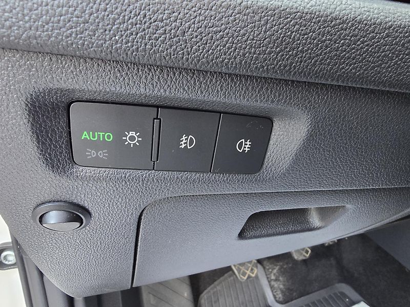 Škoda Octavia (2022) 2,0TDI 85kW 1.Maj. ČR LED NAVI - fotka 23 z 44