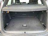 Peugeot 3008 (2023) 1.2 PT, Active, AT, LED - náhled 7