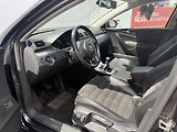 Volkswagen Passat (2009) 2.0 TDI Sportline  - náhled 17