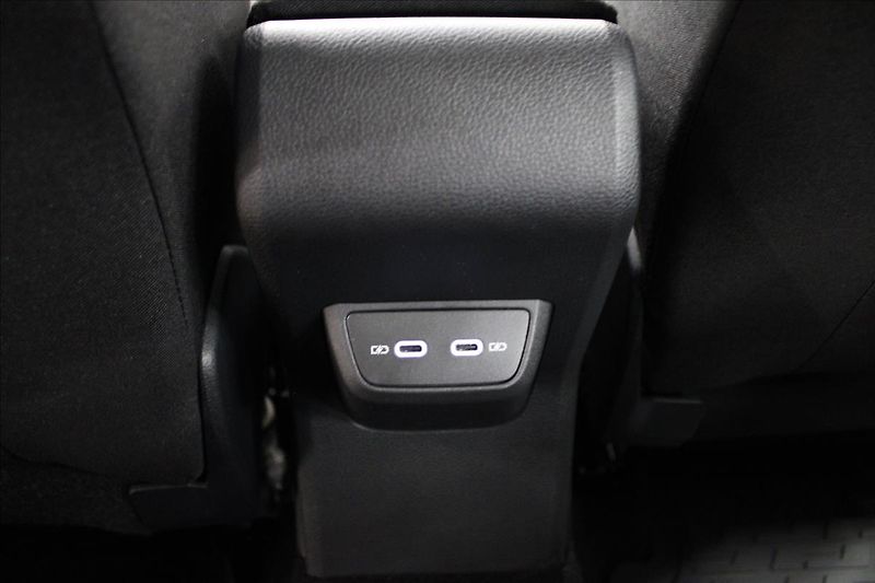 Volkswagen Taigo 1,0 TSi 81 kW Life 1.maj. CZ - fotka 27 z 35
