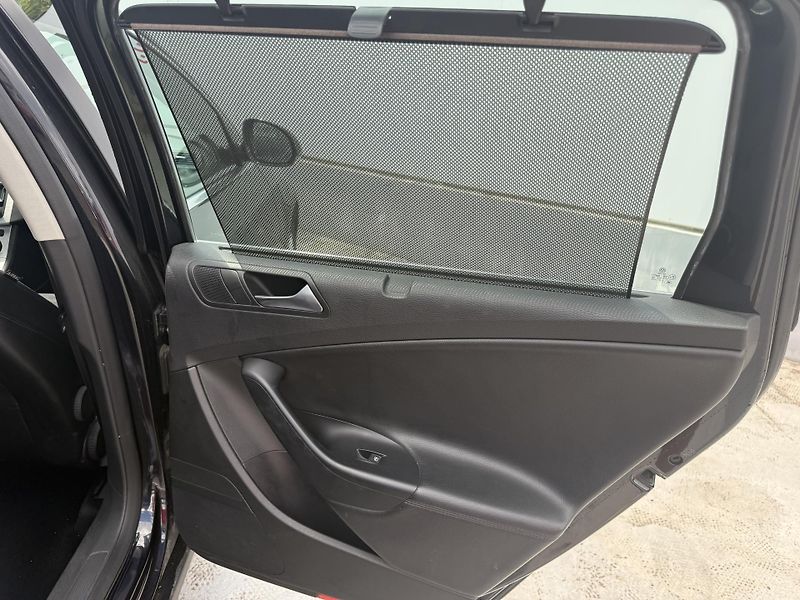 Volkswagen Passat (2009) 2.0 TDI Sportline  - fotka 14 z 21