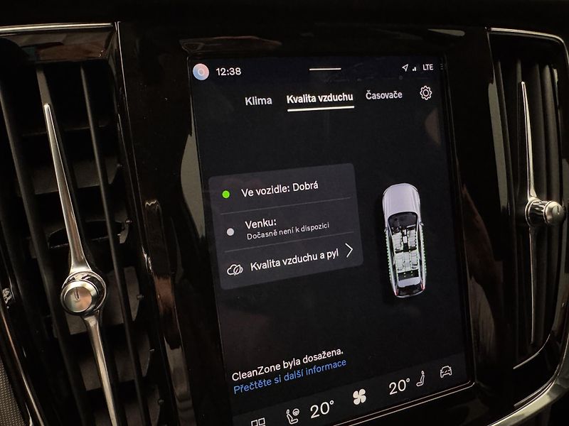 Volvo V90 B4 BRIGHT PLUS AUT - fotka 42 z 46