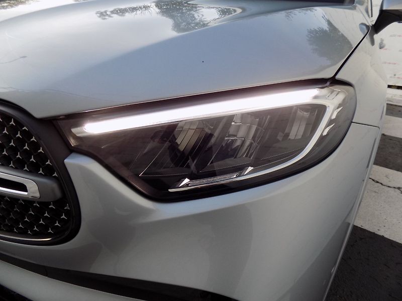 Mercedes-Benz GLC (2024) 300e/AMG/4Matic/DPH/LED/ - fotka 48 z 50