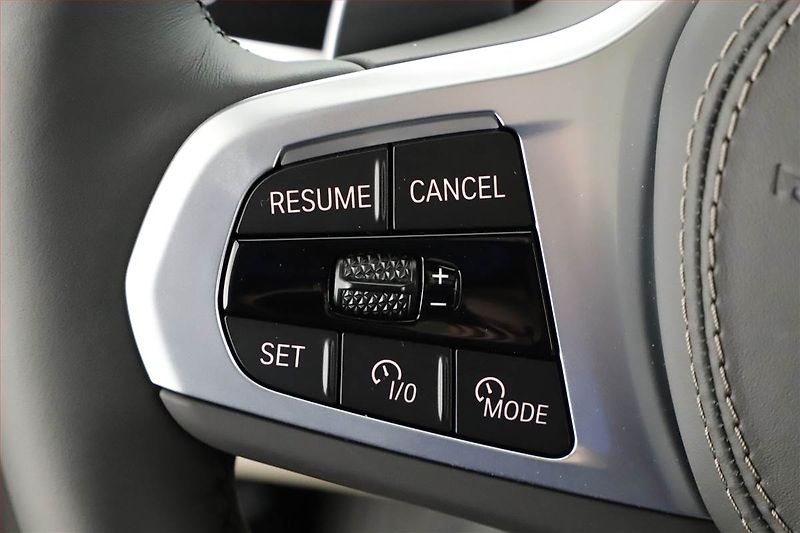 BMW X7 (2025) xDrive40d - fotka 25 z 29