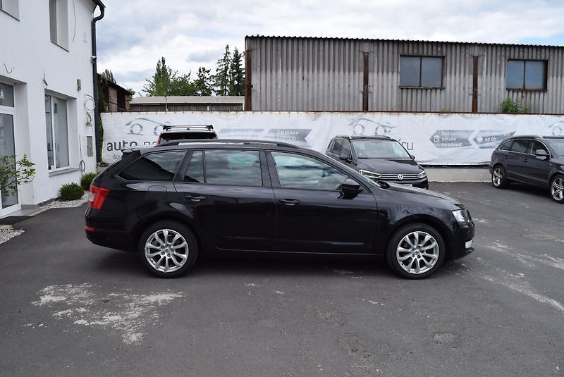 Škoda Octavia (2016) 1.4TSI 110kw AMBITION GREENLIN - fotka 6 z 48