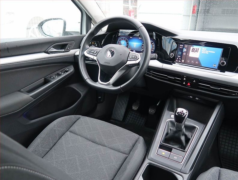 Renault Grand Scénic (2015) Bose 1.6 dCi, Serv.kniha - fotka 7 z 16