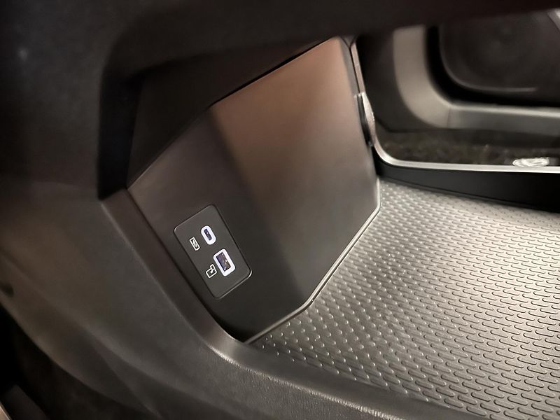 Chery TIGGO 9 PHEV (2026) UNIQUE 315Kw 4x4 - fotka 56 z 57