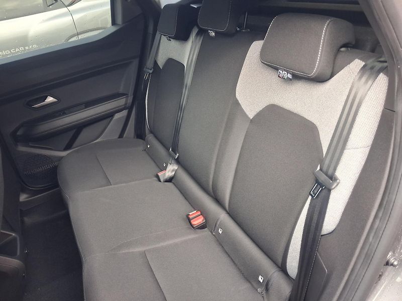 Dacia Duster (2026) Journey hybrid-G 150 4x4 - fotka 32 z 41