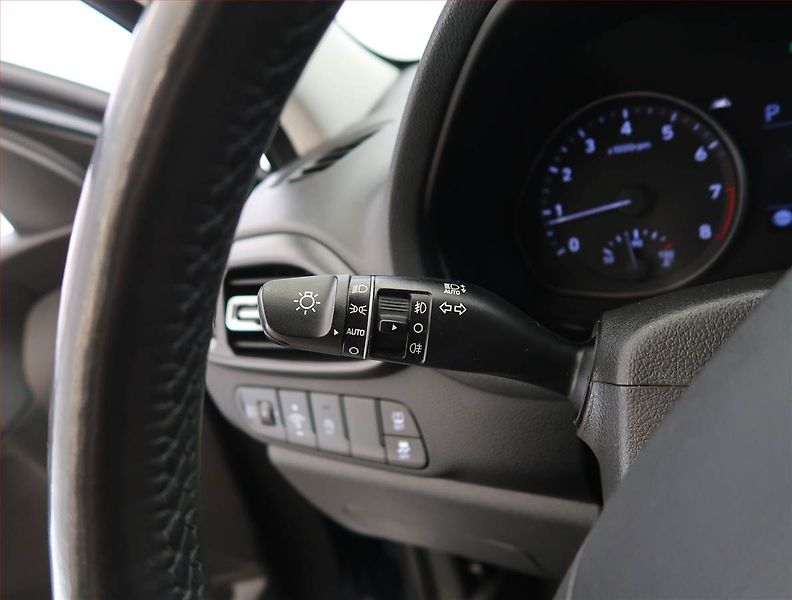 Hyundai i30 (2021) Smart 1.5 T-GDI MHEV, Automat - fotka 21 z 22