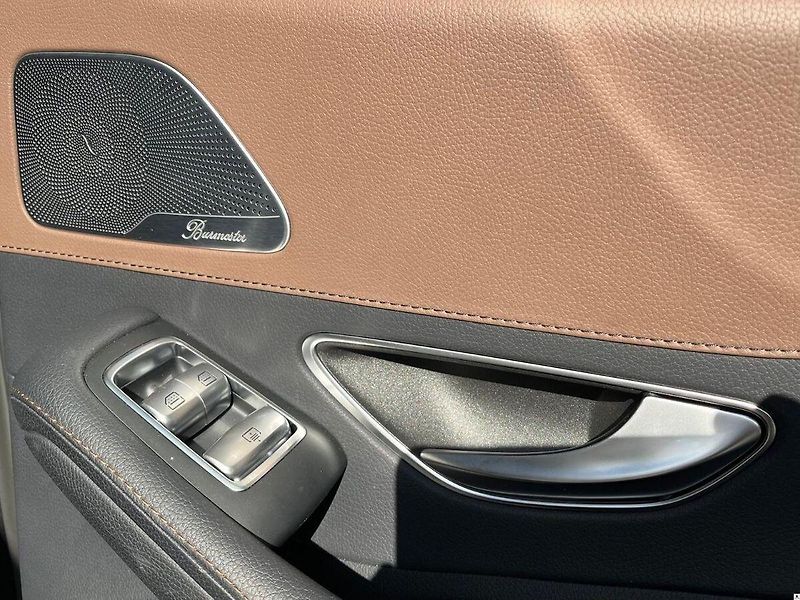 Mercedes-Benz Třídy S BlueTEC 4MATIC/2014/CZ/ZÁRUKA - fotka 32 z 49