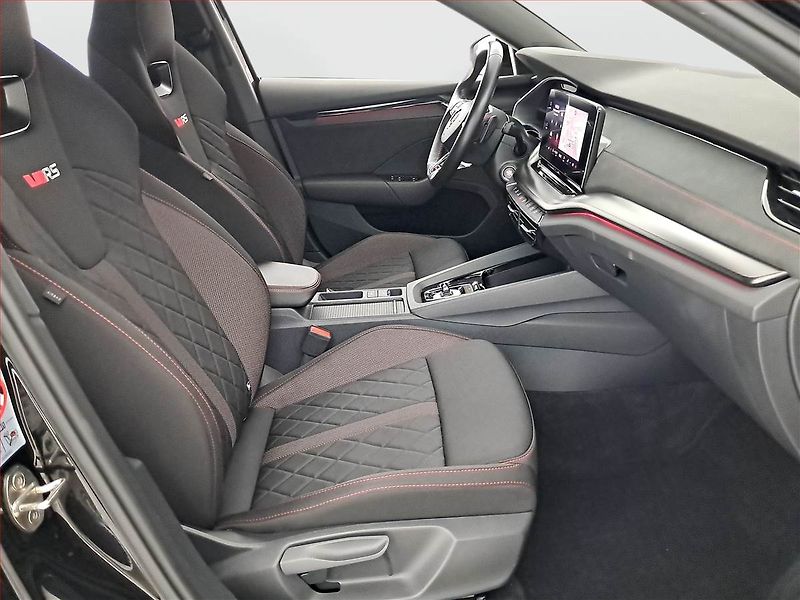 Škoda Octavia (2022) 2.0 TDI - fotka 9 z 25