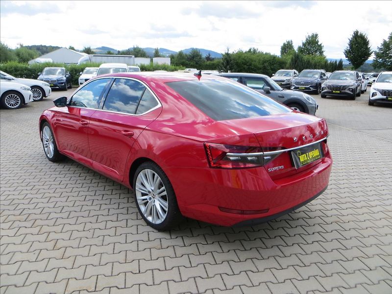 Škoda Superb 2,0 TDI 147kW 4x4 Style DSG ČR - fotka 5 z 29