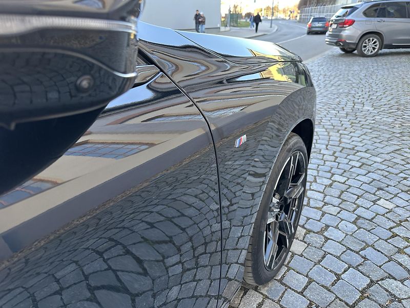 BMW X3 M 50i Xdrive - fotka 19 z 56