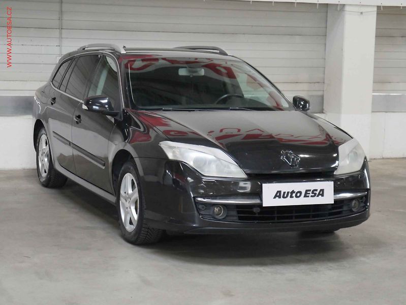 Renault Laguna (2008) 2.0 dCi, ČR, STK5/28 - fotka 1 z 21