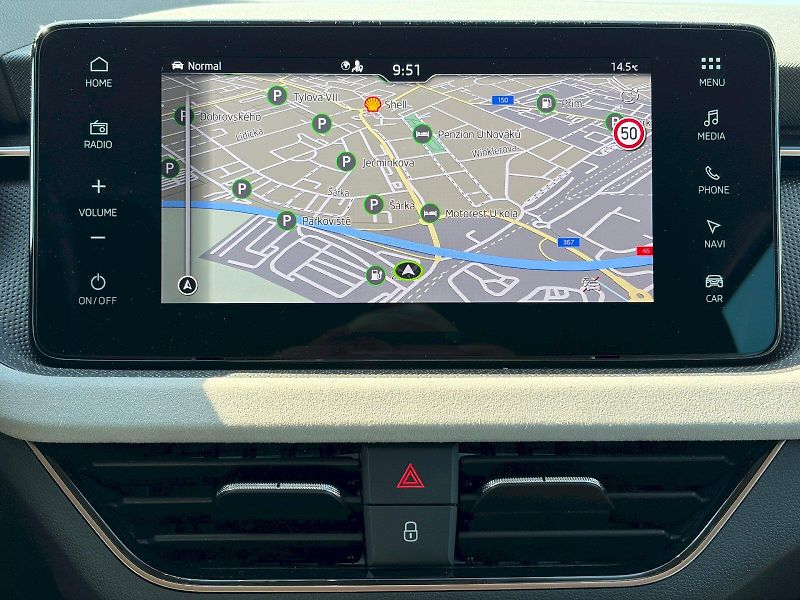 Škoda Scala (2025) DSG 1.0 TSI / 85kW / TOP SELEC - fotka 29 z 35