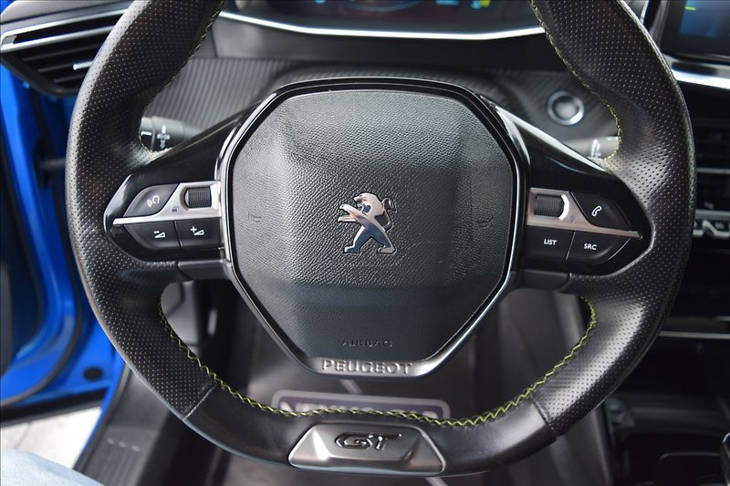 Peugeot 2008 0,0 100KW GT NAVI 360° KAMERA - fotka 30 z 47