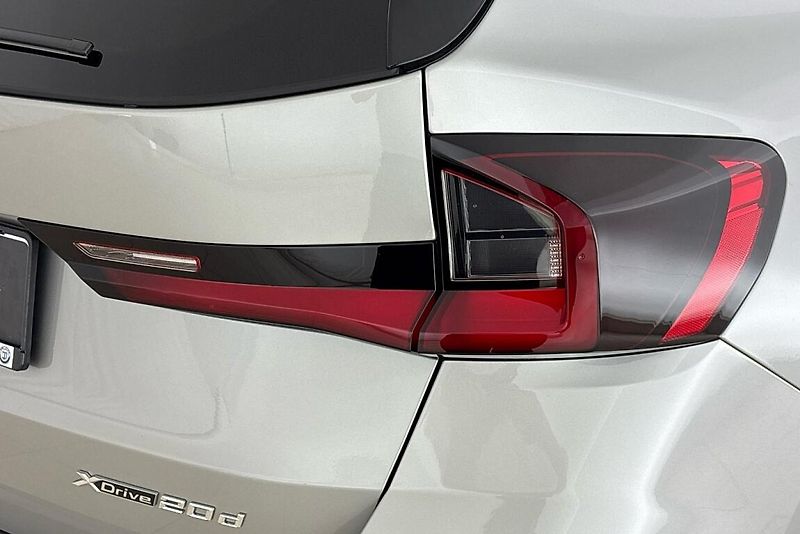 BMW X1 xDrive20d - fotka 5 z 22