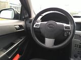 Opel Astra 1,6i /85 kW/ - náhled 8
