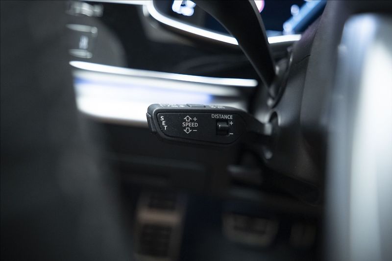 Audi Q7 3,0 TDI QUATTRO S-LINE 1. MAJ - fotka 26 z 51