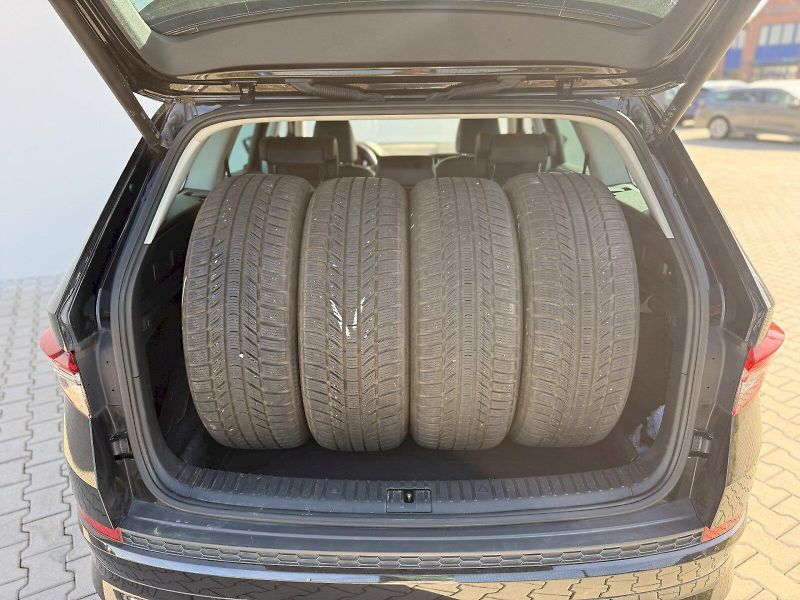 Škoda Kodiaq (2023) L K 2,0 TDI 4x4 147 kW  7 Auto - fotka 10 z 34