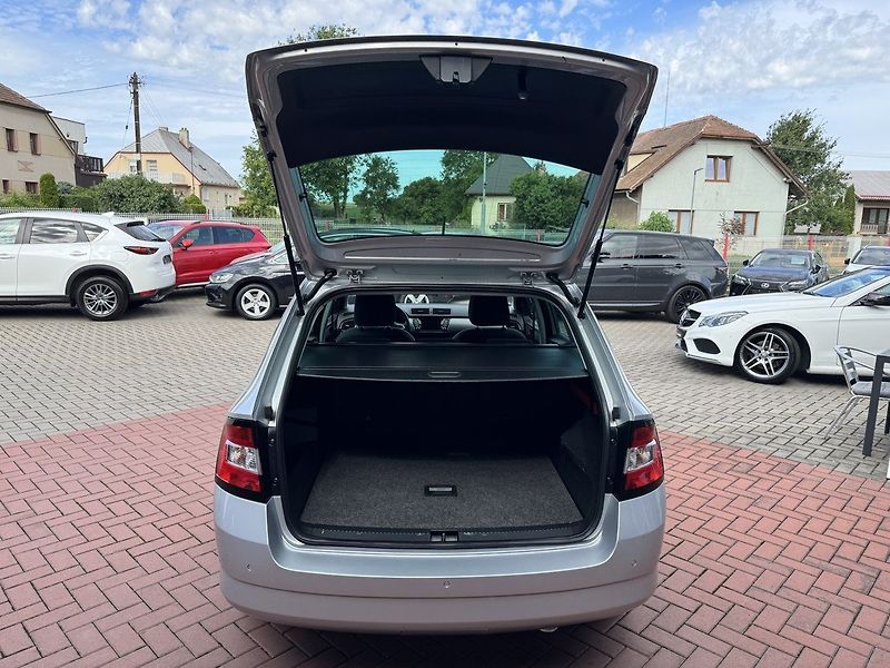 Škoda Fabia (2016) 1.2TSi Joy Navi Digi Klima - fotka 21 z 48