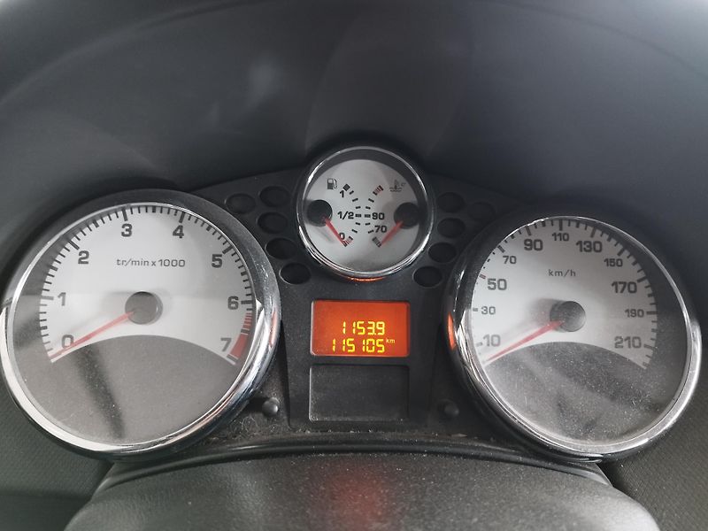 Peugeot 207 (2011) SW,1,4I,70KW,KLIMA,naj.115tkm - fotka 16 z 17