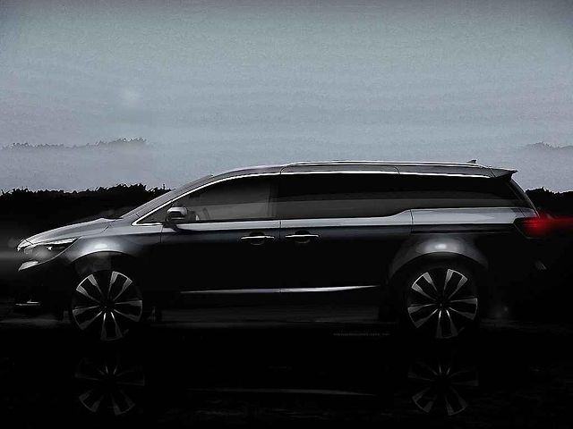 Nové MPV od automobilky Kia se ukazuje na dalším obrázku.