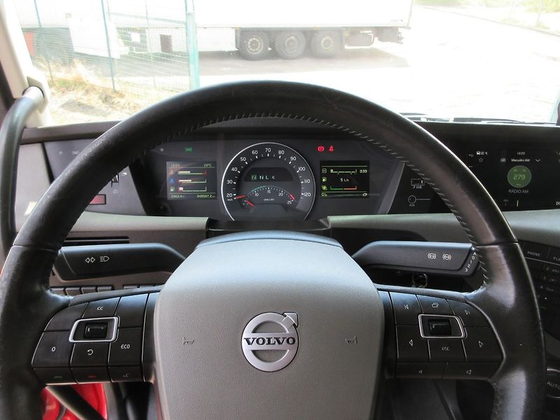 Volvo FH 500, standard - fotka 9 z 21