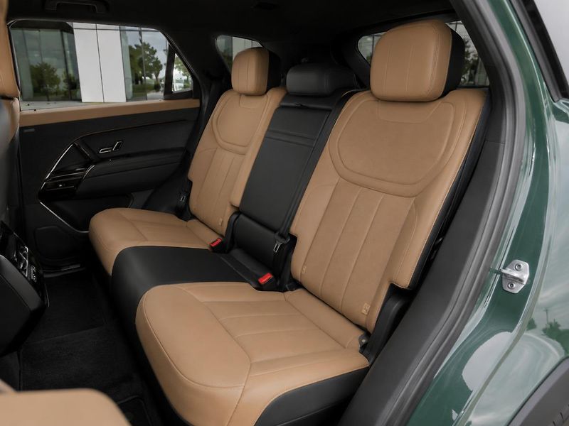 Land Rover Range Rover Sport (2026) 3,0 P550e AUTOBIOGRAPHY PHEV / - fotka 9 z 9