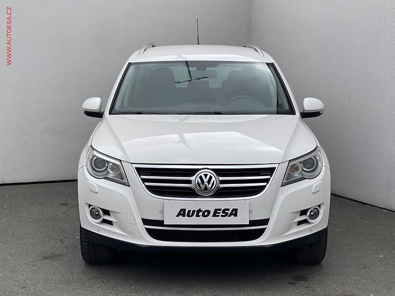 Volkswagen Tiguan (2010) 2.0 TSi 4x4, Team, bixen - fotka 2 z 16
