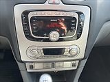 Ford Focus 1,8 i KLIMA 2x KOLA VYHŘ. OKNO - náhled 16