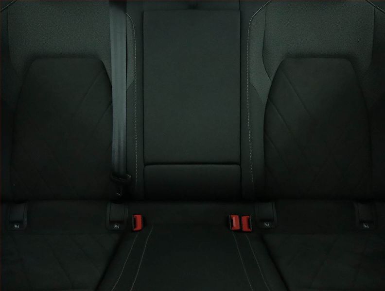 Volkswagen Golf (2022) Style 2.0 TDI, Automat - fotka 10 z 17