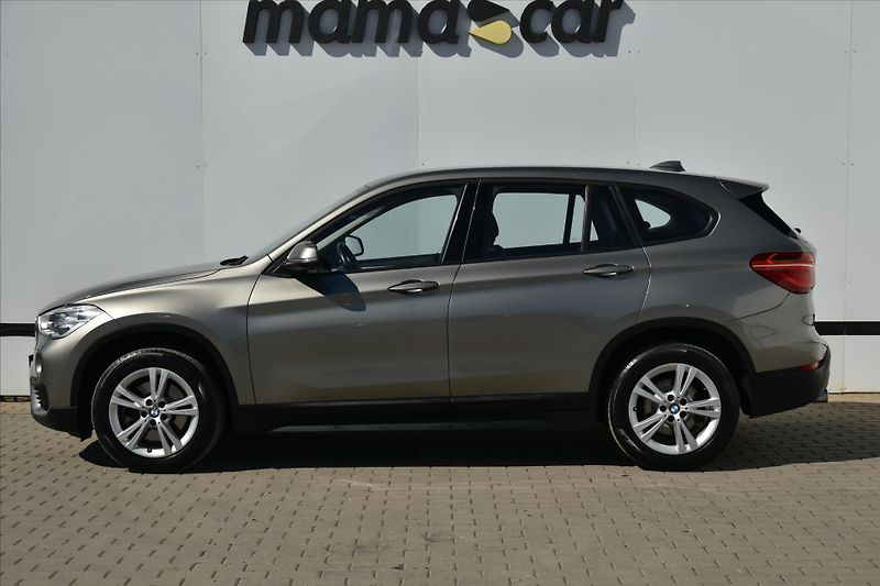 BMW X1 xDrive 20d 140kW 1.MAJITEL ČR - fotka 4 z 23