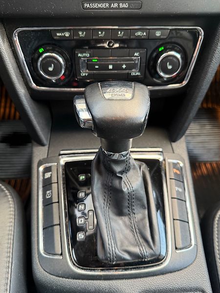 Škoda Superb (2009) - fotka 22 z 46