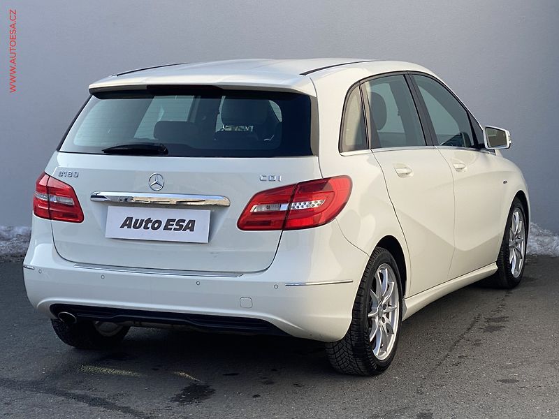 Mercedes-Benz Třídy B (2012) 1.8CDi, ČR, servis.kniha - fotka 4 z 17