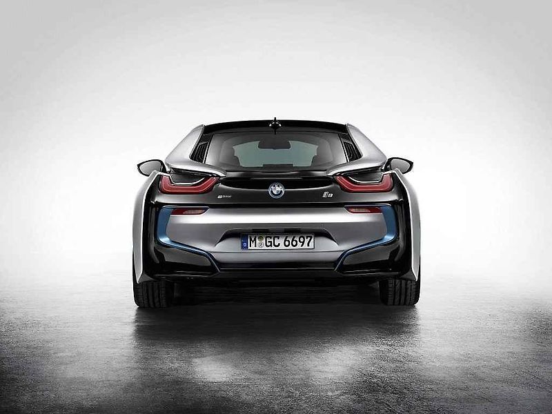 BMW i8.