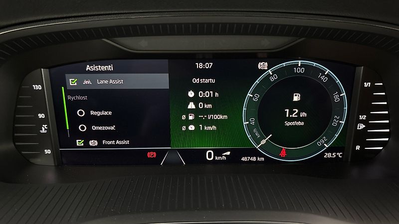 Škoda Octavia 2.0 TDI Style - fotka 10 z 25